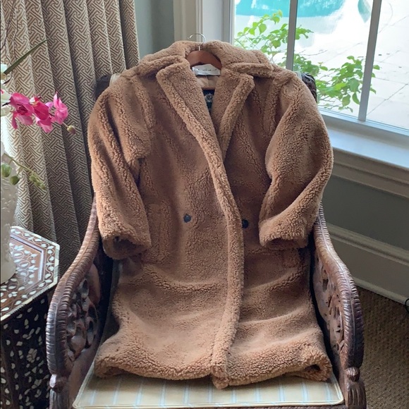 HOST PIC K.ZELL PARIS CAMEL COLOR OVERSIZED LUXE FAUX FUR TEDDY COAT SIZE M - Picture 5 of 16